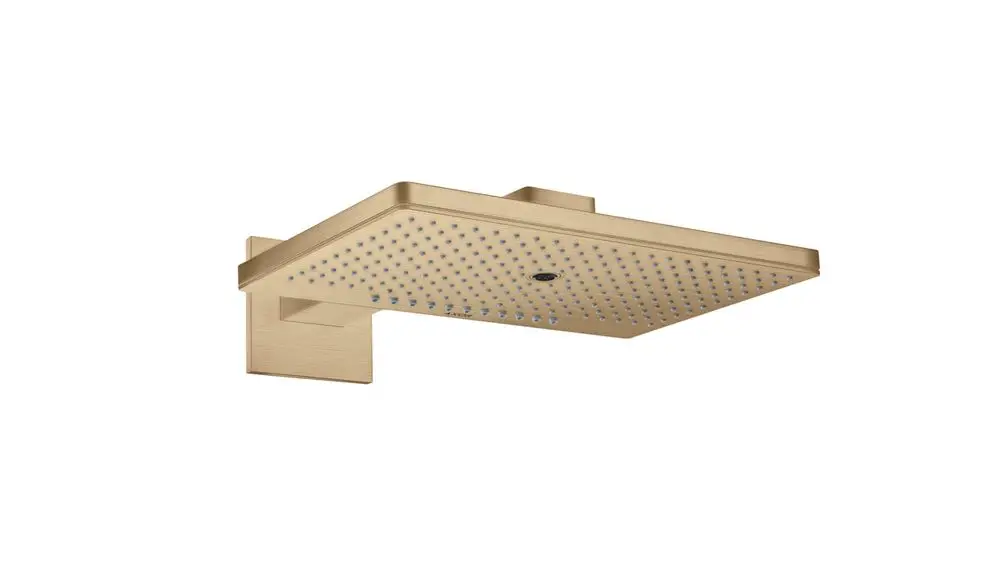 Kopfbrause in Brushed Bronze-Finish von AXOR, rechteckig mit zahlreichen Wasserstrahldüsen, montiert an einer Wand mit eckiger Rosette.